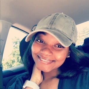 Meet your Posher, Kendall